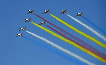 蓝天之翼：单线穿云，重塑人间天路