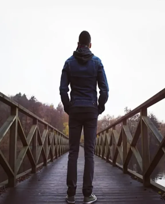 一个干了十年国际空运的老货代,跟你絮叨絮叨这一路的坑坑洼洼、人情冷暖、半夜惊醒的冷汗和偶尔尝到的那点甜头